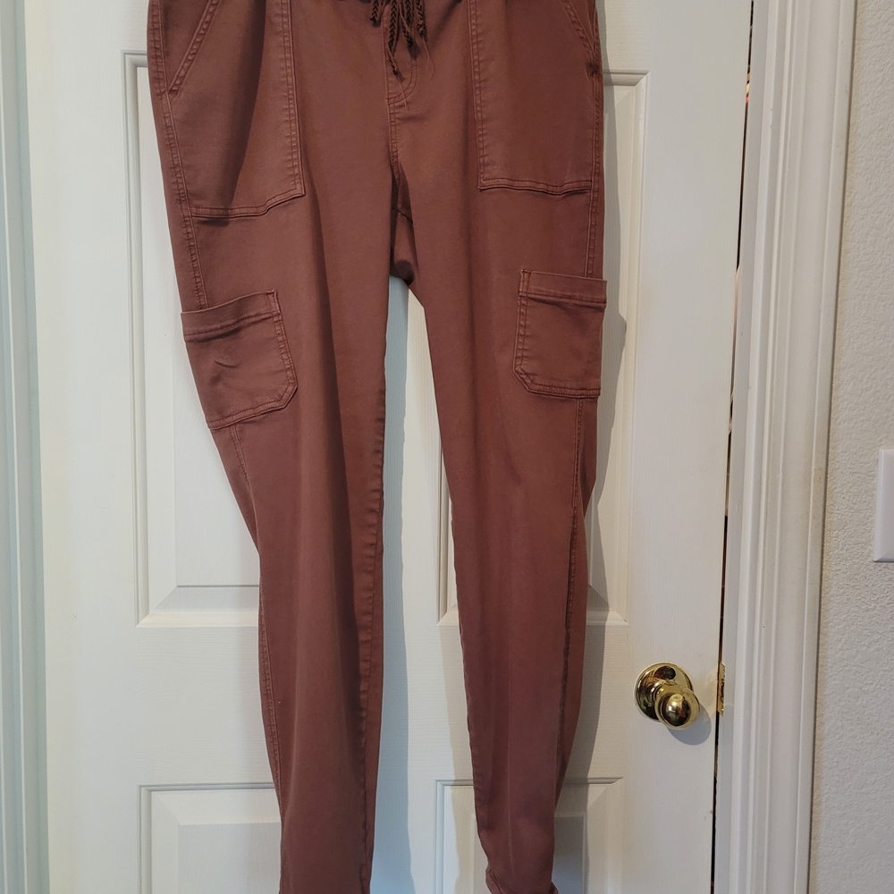 Maurices Women's Brown Cargo Pants